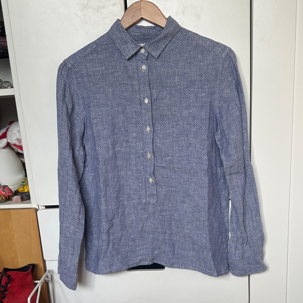 Uniqlo Linen Button-Up Long Sleeve Shirt